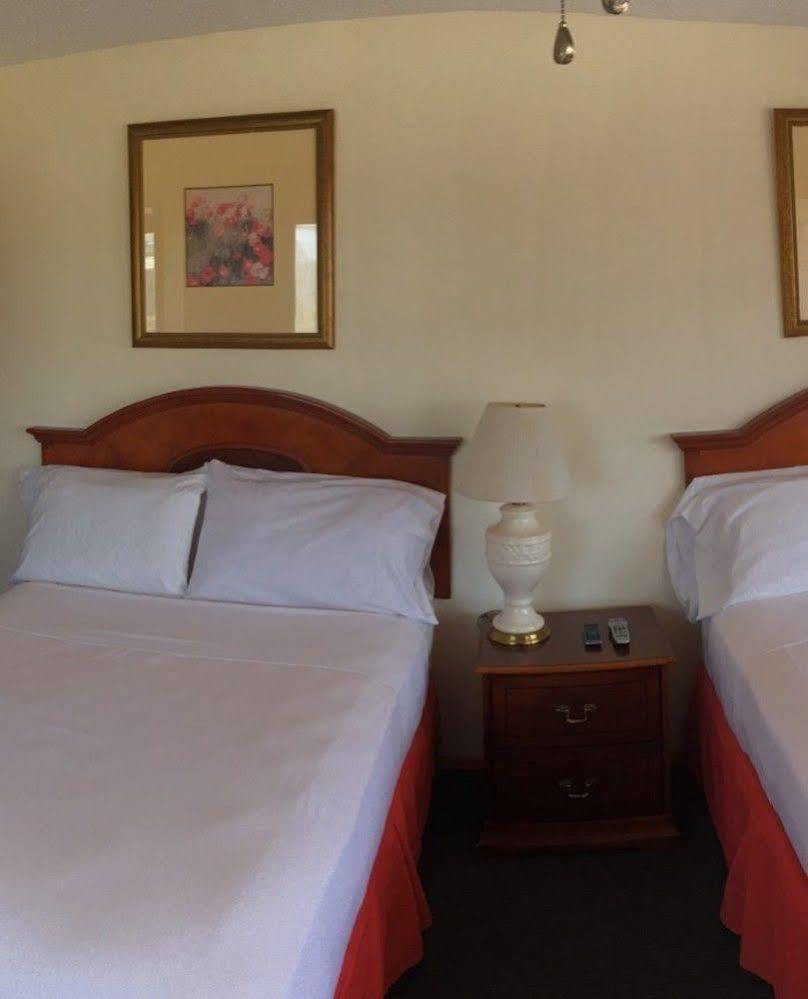 Daunts Albatross Motel Nauders Ngoại thất bức ảnh